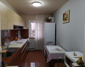 Appartement 3 chambres à vendre dans Cluj-napoca, zone Manastur