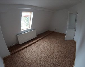Maison 5 chambres à louer dans Cluj-napoca, zone Gruia
