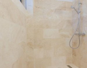 Appartement 3 chambres à vendre dans Cluj-napoca, zone Borhanci
