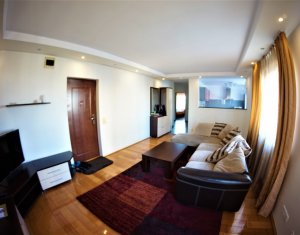 Appartement 3 chambres à louer dans Cluj-napoca, zone Zorilor