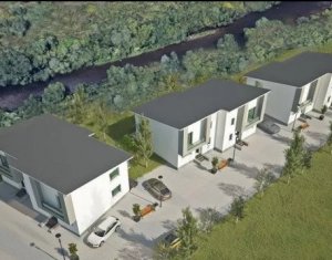 Maison 4 chambres à vendre dans Floresti
