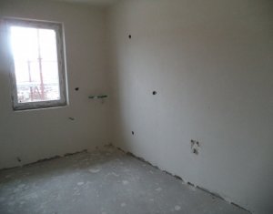 Appartement 3 chambres à vendre dans Floresti