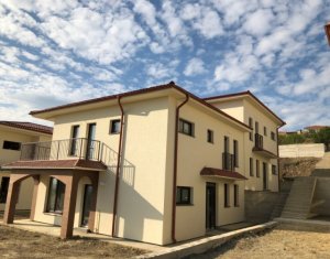 Maison 5 chambres à vendre dans Cluj-napoca, zone Iris