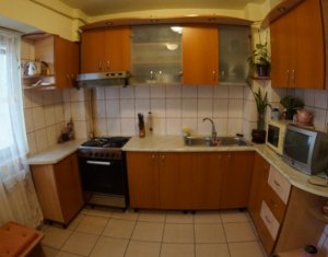 Appartement 3 chambres à vendre dans Cluj-napoca, zone Marasti