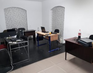 Bureau à louer, 22m2 dans Cluj-napoca, zone Centru