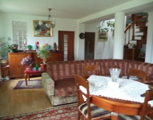 Maison 4 chambres à vendre dans Gilau