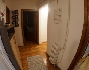 Appartement 3 chambres à vendre dans Cluj-napoca, zone Manastur