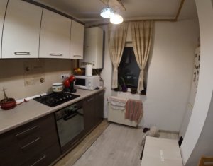 Appartement 3 chambres à vendre dans Cluj-napoca, zone Manastur