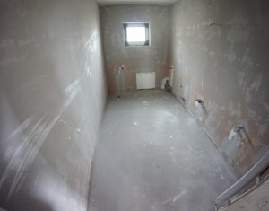 Maison 5 chambres à vendre dans Cluj-napoca, zone Iris