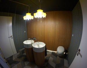 Appartement 3 chambres à vendre dans Cluj-napoca, zone Manastur