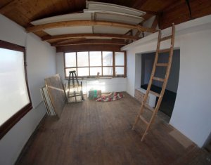 Maison 4 chambres à vendre dans Cluj-napoca, zone Marasti
