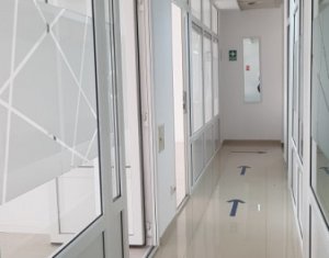 Bureau à louer dans Cluj-napoca, zone Plopilor
