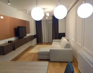 Appartement 3 chambres à louer dans Cluj-napoca, zone Centru