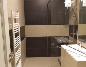 Appartement 3 chambres à louer dans Cluj-napoca, zone Centru