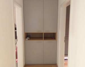 Appartement 3 chambres à louer dans Cluj-napoca, zone Centru