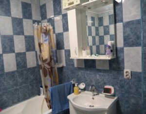 Appartement 3 chambres à vendre dans Floresti