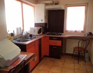 Appartement 3 chambres à vendre dans Floresti