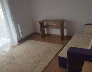 Maison 4 chambres à louer dans Floresti