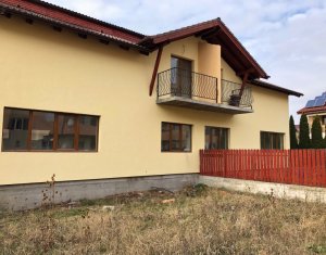 , 140m2 dans Floresti