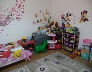 Maison 5 chambres à vendre dans Floresti