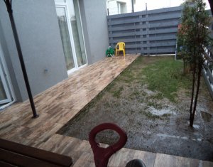 Maison 5 chambres à vendre dans Floresti
