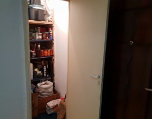 Appartement 3 chambres à vendre dans Cluj-napoca, zone Manastur