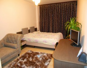 Appartement 3 chambres à vendre dans Cluj-napoca, zone Manastur