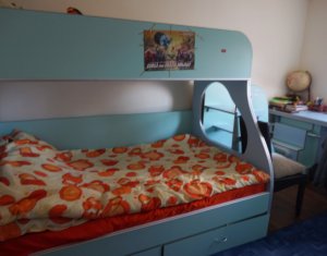 Appartement 3 chambres à louer dans Floresti