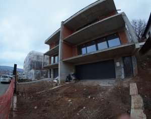 Maison 4 chambres à vendre dans Cluj-napoca, zone Gruia