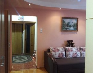 Appartement 3 chambres à vendre dans Cluj-napoca, zone Manastur