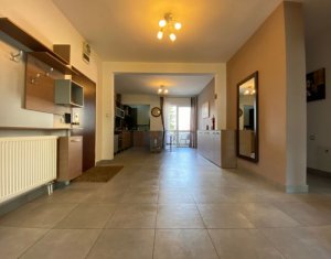 Appartement 4 chambres à louer dans Cluj-napoca, zone Gheorgheni