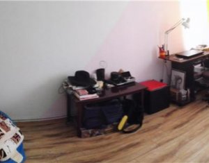 Appartement 3 chambres à vendre dans Cluj-napoca, zone Manastur