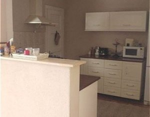 Maison 3 chambres à louer dans Cluj-napoca, zone Marasti