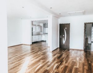 Maison 3 chambres à vendre dans Campenesti
