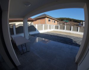 Maison 3 chambres à vendre dans Campenesti
