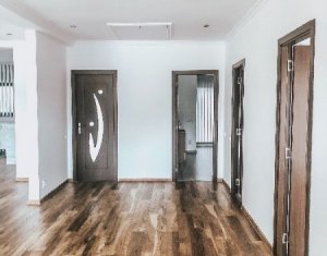 Maison 3 chambres à vendre dans Campenesti