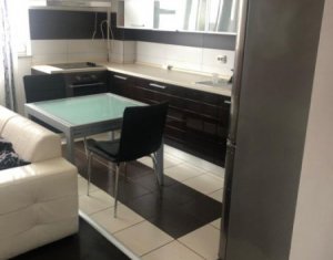 Appartement 3 chambres à louer dans Cluj-napoca, zone Marasti