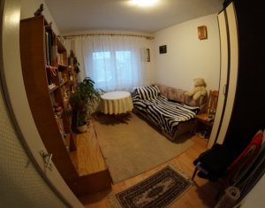 Appartement 4 chambres à vendre dans Cluj-napoca, zone Plopilor