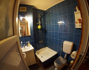 Appartement 4 chambres à vendre dans Cluj-napoca, zone Plopilor
