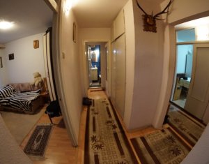 Appartement 4 chambres à vendre dans Cluj-napoca, zone Plopilor
