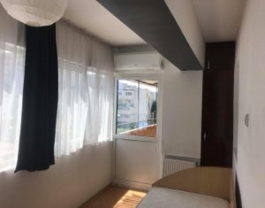 Appartement 3 chambres à vendre dans Cluj-napoca, zone Marasti