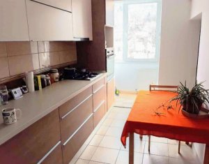 Appartement 3 chambres à vendre dans Cluj-napoca, zone Grigorescu