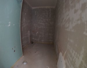 Appartement 2 chambres à vendre dans Cluj-napoca, zone Intre Lacuri