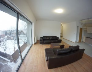 Appartement 3 chambres à louer dans Cluj-napoca, zone Centru