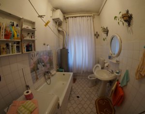 Appartement 4 chambres à vendre dans Cluj-napoca, zone Centru