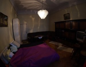 Appartement 4 chambres à vendre dans Cluj-napoca, zone Centru