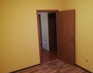 Appartement 3 chambres à vendre dans Cluj-napoca, zone Manastur