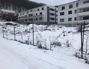 , 700m2 dans Floresti
