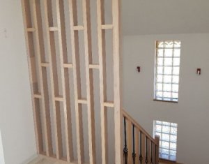 Maison 4 chambres à vendre dans Cluj-napoca, zone Someseni
