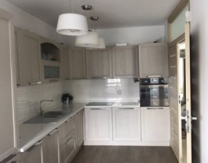 Appartement 3 chambres à vendre dans Cluj-napoca, zone Marasti